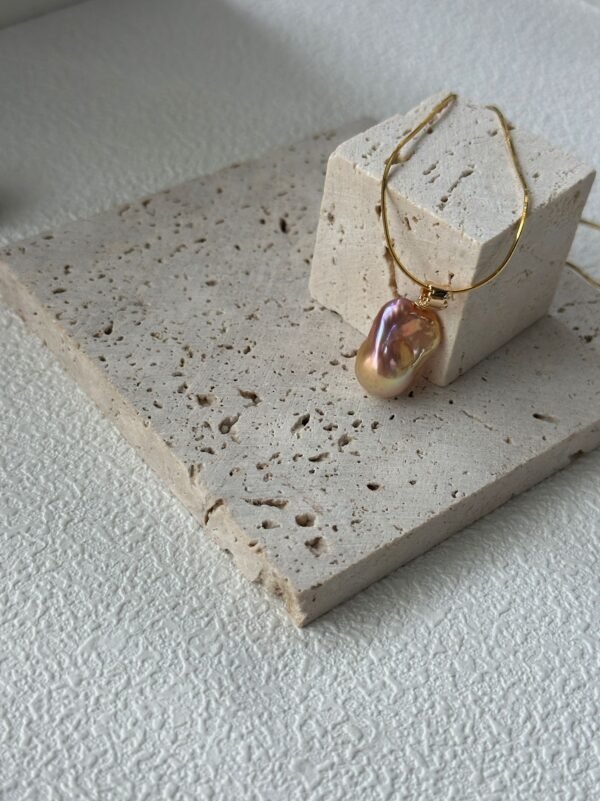 "Lustrous Baroque Pearl Necklace" - 图片 9