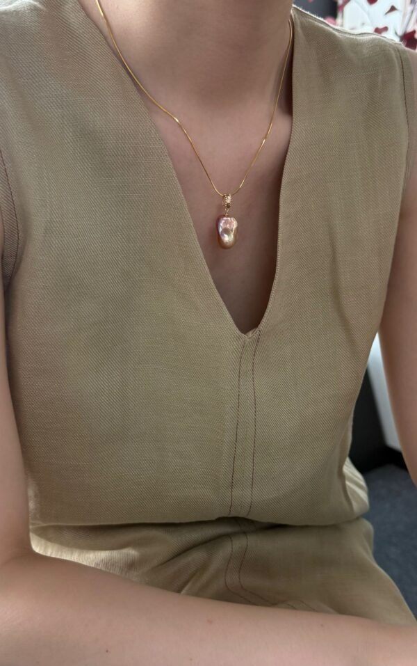 "Lustrous Baroque Pearl Necklace" - 图片 4